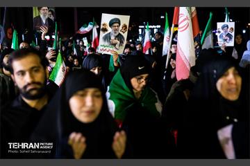 مراسم عزاداری شهادت رهبر انقلاب اسلامی در میدان شهدای هفتم تیر 8