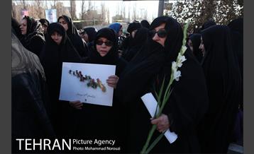 بدرود قهرمانان شهر-1 26