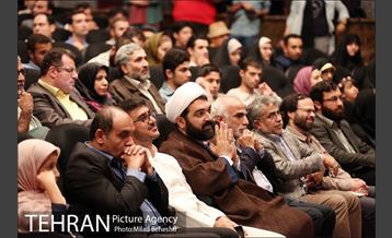 مراسم افتتاحیه فیلم هیهات‎ 7