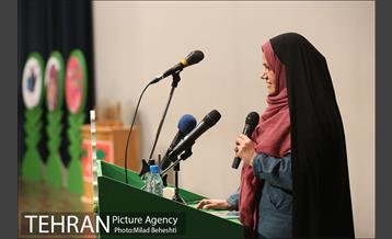 آئین اختتامیه دومین دوره جایزه سپیدار‎ 15