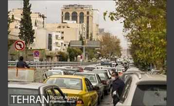 ترافیک تهران در یک روز بارانی 25