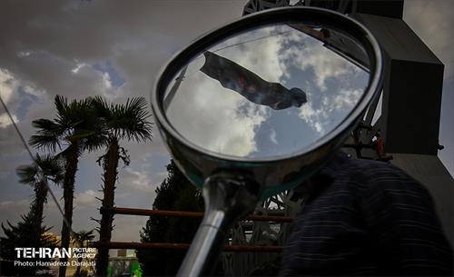 اهتزاز اَبَر پرچم متبرک ابا عبدالله حسین(ع) 34