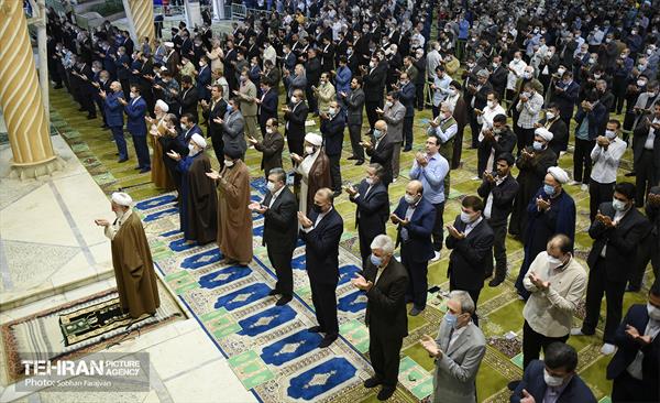 اقامه نماز عید سعید فطر در دانشگاه تهران 23