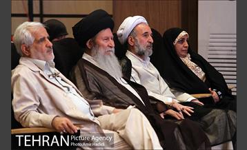 آیین افتاح نمایشگاه عطر سیب 18