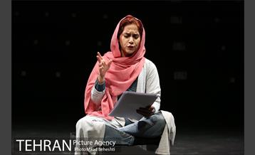 نمایشنامه خوانی میگی منو ببخشه؟‎ 4