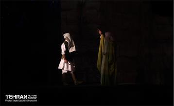 رونمایی از نماد فاتح خیبر و اجرای نمایش بزرگ میدانی فتح خیبر 30