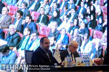 نخستین کنگره بین المللی حقوق ایران 30