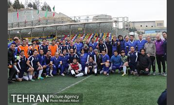 دیدار تیم‌های پیشکسوتان استقلال و خبرنگاران دیدبان