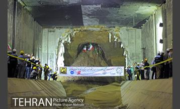 مراسم ورود ماشین حفاری(TBM) به ایستگاه مترو امیرکبیر در خط 6 متروی تهران 1