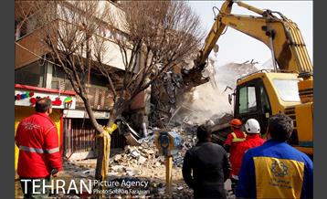 دومین روز عملیات امداد و نجات حادثه پلاسکو-1 16