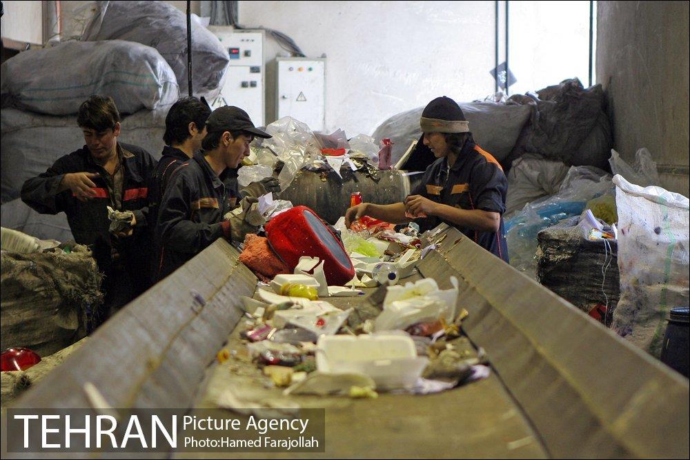 ایستگاه بازیافت پسماندهای خشک 3