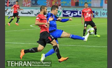 دیدار تیم های پدیده خراسان و استقلال  تهران 2
