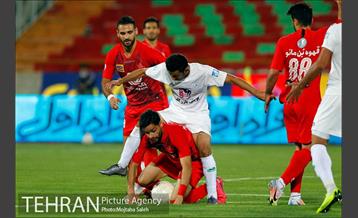 دیدار تیم های پرسپولیس و ذوب آهن 1