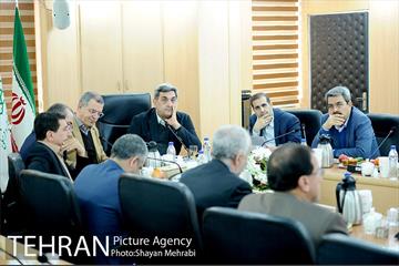 نشست شورای معاونان و مشاوران با حضور شهردار تهران 28