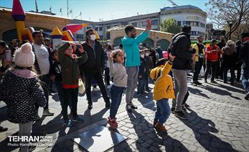 اجرای کارناوال نوروزی لبخند بهار در بازار تهران  7