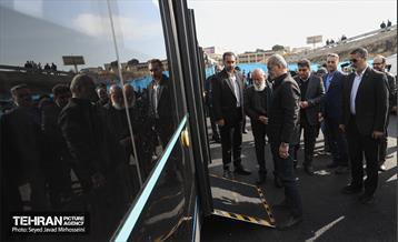 مراسم رونمایی از نخستین بسته حمل و نقل عمومی برقی تهران 55