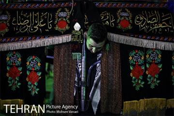 دسته عزاداری در خیابان اندرزگو‎ 2