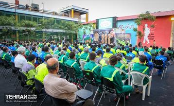 ضیافت یک هزار نفری افطار شهرداری منطقه 10