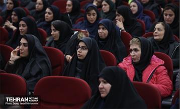 دیدار صمیمانه شهردار تهران با پرسنل منطقه 13 18