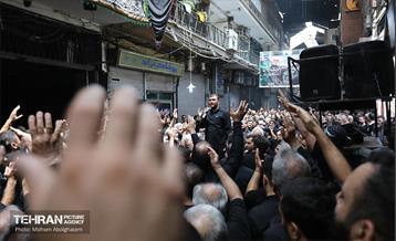 عزاداری ظهر تاسوعای حسینی در بازار بزرگ تهران 5
