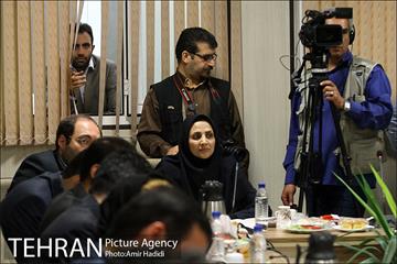 نشست هم اندیشی شهردار تهران با اصحاب رسانه 14
