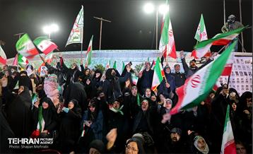 اجتماع مردم غیور تهران در قدردانی از همراهی جبهه مقاومت یمن 22