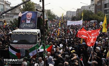 تشییع پیکر شهید اسماعیل هنیه در تهران - 2 16