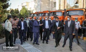 بازدید شهردار  تهران از تجهیزات جدید سازمان مدیریت پسماند 25