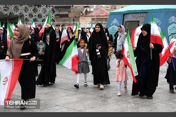 اجتماع «دختران آرمانی» 41