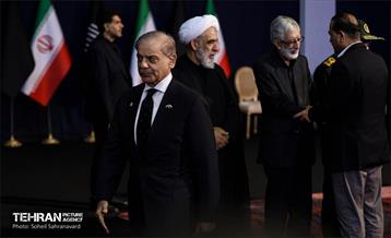 مراسم ادای احترام مقامات و هیئت‌های رسمی کشورهای مختلف به پیکر آقای شهید ایران 25