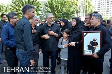 تشییع پیکر مهدی شادمانی  13