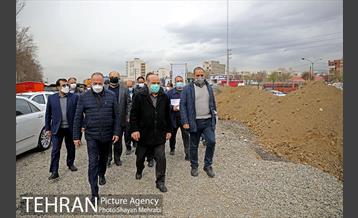بازدید نماینده مجلس و معاون شهردار از پروژه شار باغ حضرت فاطمه الزهرا(س) 8