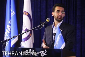 نشست کمیته شهرهای هوشمند در چهارمین جایزه جهانی خشت طلایی 35