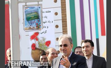 شهردار تهران در آیین نواختن زنگ سال تحصیلی جدید در دبیرستان ماندگار البرز 14