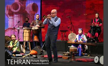 کنسرت گروه رستاک‎ 5