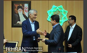 جلسه شورای معاونین، مشاورین و شهرداران با حضور شهردار تهران 45