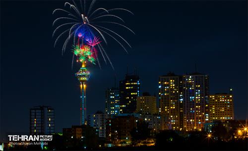 نور افشانی عید غدیر در برج میلاد 10