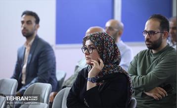 رونمایی از مجموعه ۲۵ جلدی «متولد تهران» 15