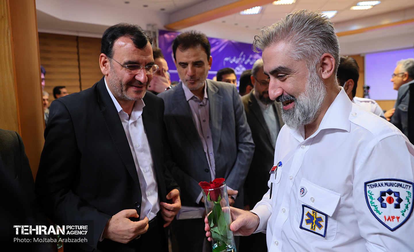 آیین تجلیل و تقدیر از پرستاران شرکت شهر سالم  21