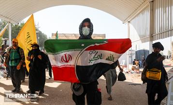 پیاده‌روی زائرین اربعین حسینی در مسیر نجف به کربلا 13