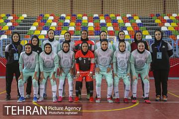 دیدار دو تیم فوتسال زنان سایپا و ملی حفاری 14