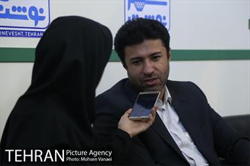 غرفه مرکز ارتباطات در هفتمین روز بیست و سومین نمایشگاه مطبوعات 3