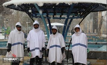 روز برفی در منطقه 8