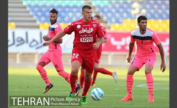 دیدار دوستانه تیم پرسپولیس و هف سمنان 6