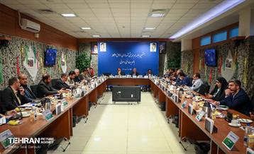 هفتمین جلسه هم اندیشی شهرداران مناطق ۲۲ گانه 9