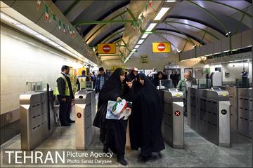 خدمات رسانی مترو تهران در روز ۲۲ بهمن 16