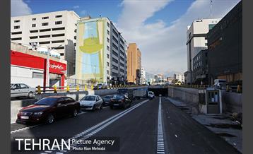 زیرگذر استاد معین قبل از افتتاح 54