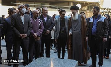 تشییع پیکر زنده‌یاد استاد سیدعبدالله انوار 16