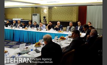 نشست هم اندیشی مدیرعامل سازمان زیباسازی، مدیران کل روابط عمومی بانک های عامل و مدیران شرکت های تبلیغاتی 23