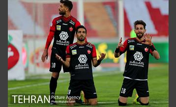 دیدار تیم های فوتبال پرسپولیس و ماشین سازی 10